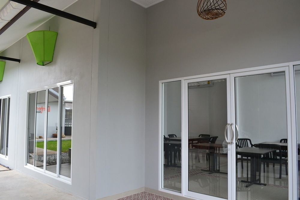 The Lantern Hostel, Chalong ,Phuket Εξωτερικό φωτογραφία
