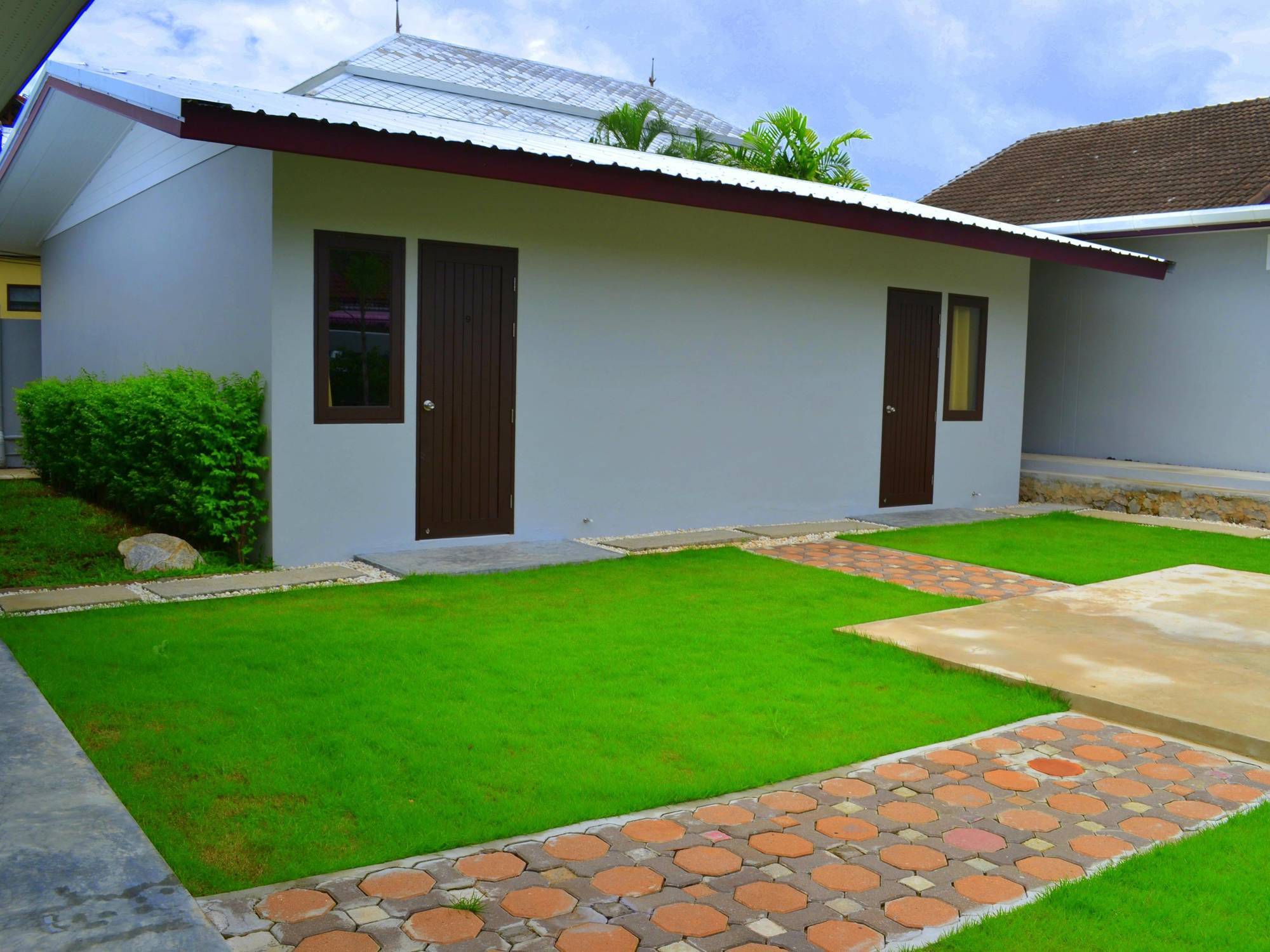 The Lantern Hostel, Chalong ,Phuket Εξωτερικό φωτογραφία