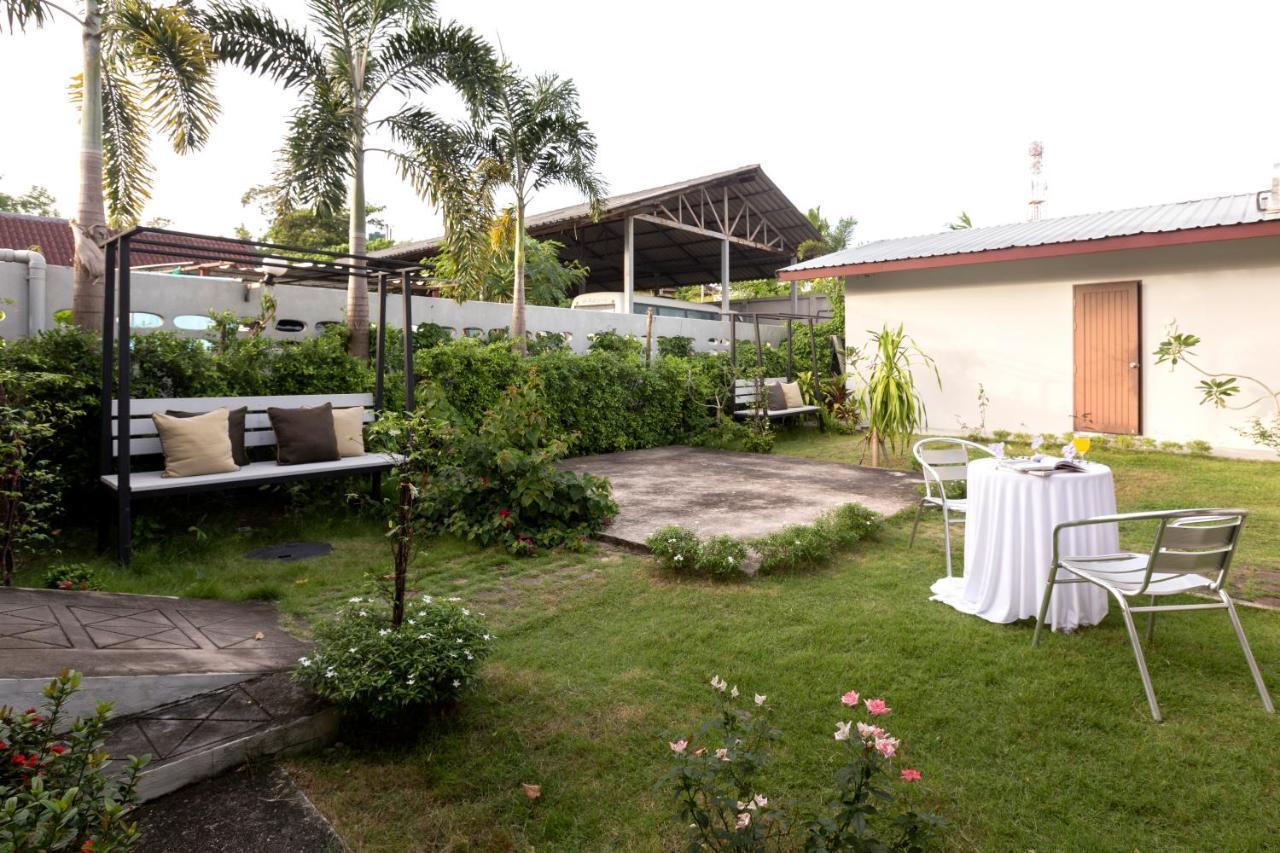 The Lantern Hostel, Chalong ,Phuket Εξωτερικό φωτογραφία